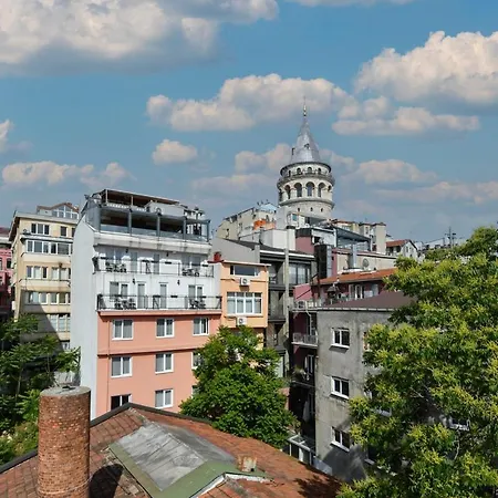 Taksim-galata Tower Is Almost In Your Bedroom And In The Balconies Rooftop Terrace With Golden Horn View Istanbul